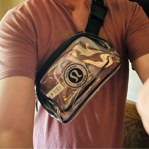 HOT BAG ALERT!!! lululemon CLEAR Everywhere Belt Bag! LIKE NEW!